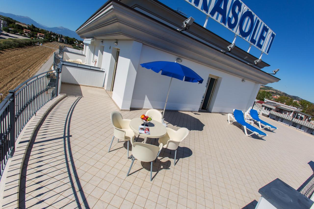 Residence Il Girasole 1 Alba Adriatica Exteriér fotografie